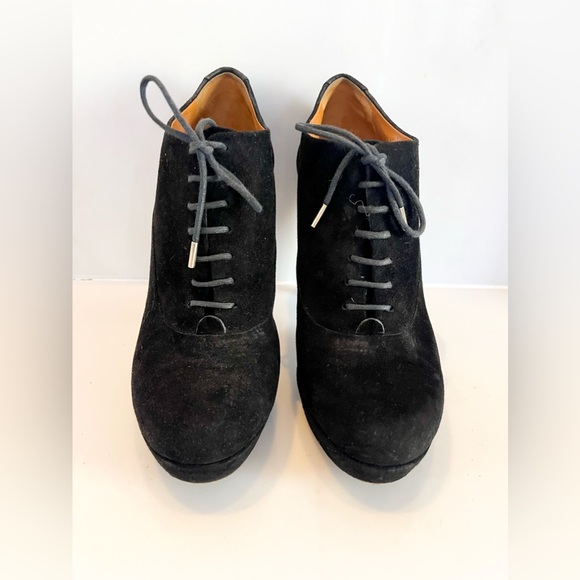 Gucci Black Suede Booties - Picture 2 of 6